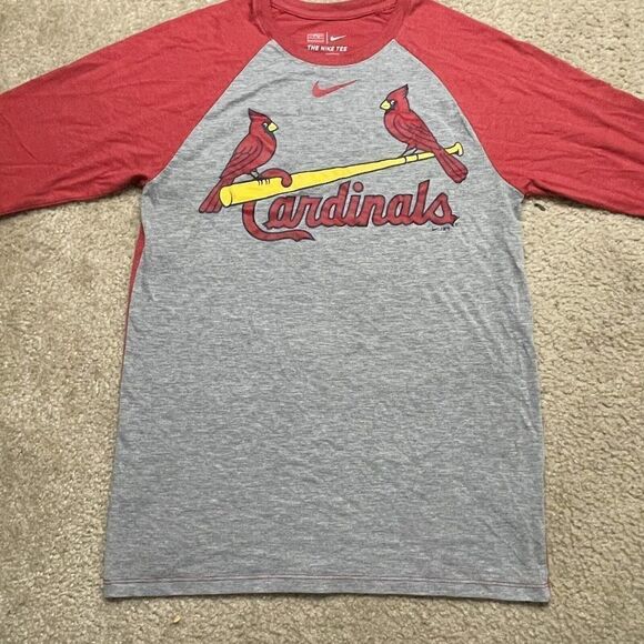 St. Louis Cardinals Nike Tee Small Nike Red Gray Baseball Raglan Tee MLB - Picture 1 of 7